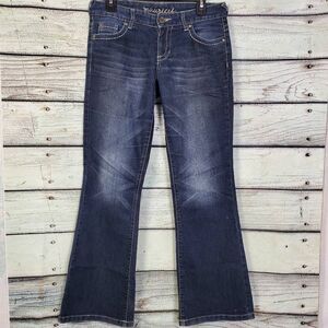 Maurices Women’s 5/6 Straight Leg Jeans Mid-Rise Wash Stretch Denim